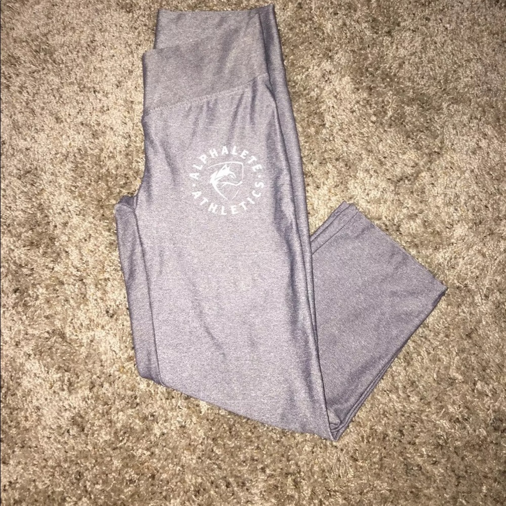 Alphalete crop leggings SOLD